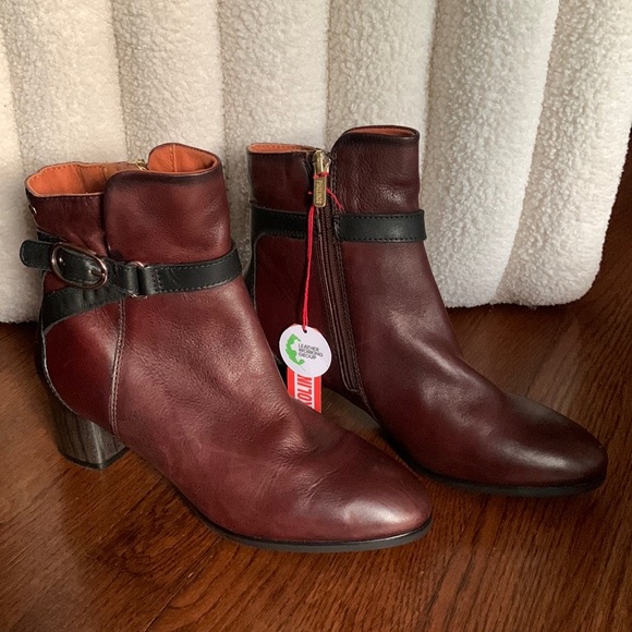 PIKOLINOS Brown and Black Ankle Boots - Picture 3 of 11